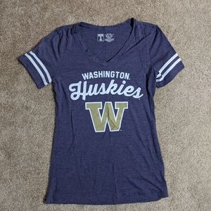 Washington Huskies Tee